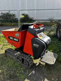 Kettendumper Kubota KC70 mieten in Köln – Grote Grünservice